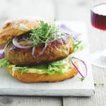 Sample Kipfiletburger Stroganoff (150gr)(rauw)(100% kipfilet)-2089
